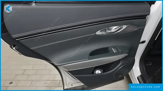 GENESIS GV70 E-AWD