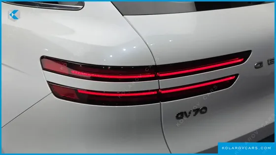 GENESIS GV70 E-AWD