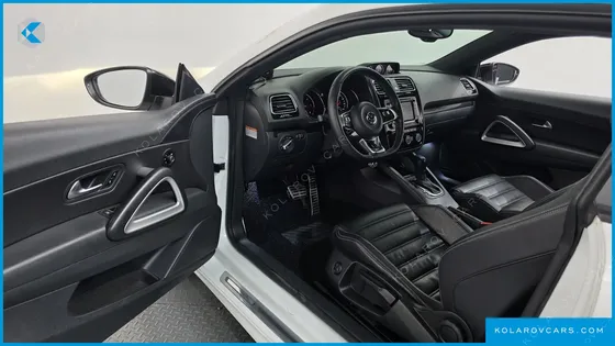 VOLKSWAGEN SCIROCCO 2.0 TDI R-LINE