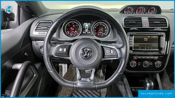 VOLKSWAGEN SCIROCCO 2.0 TDI R-LINE