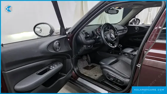 MINI CLUBMAN STANDARD