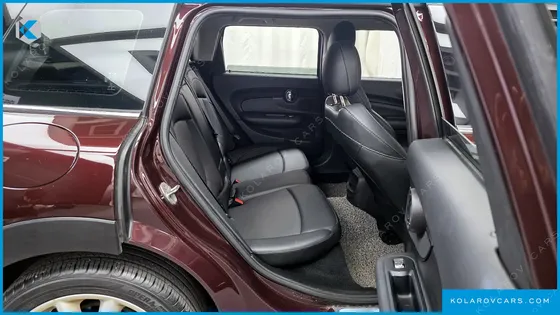 MINI CLUBMAN STANDARD