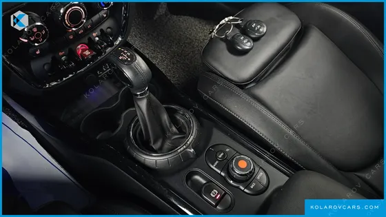 MINI CLUBMAN STANDARD