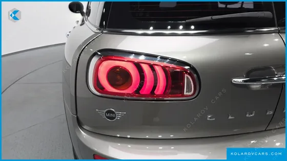 MINI CLUBMAN STANDARD