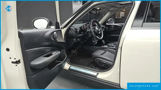 MINI CLUBMAN STANDARD