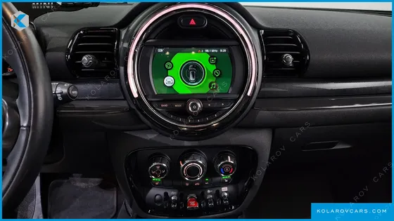 MINI CLUBMAN STANDARD