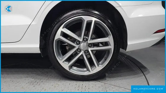 AUDI A3 40 TFSI