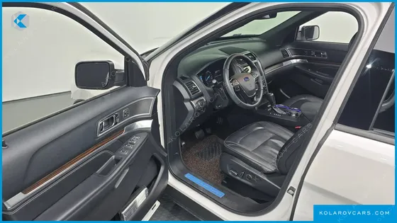 FORD EXPLORER 2.3 LIMITED 4WD