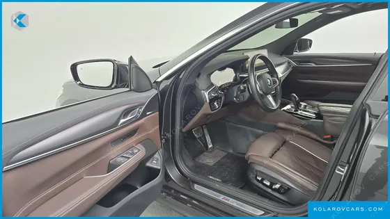 BMW GRAN TURISMO (GT) 620D M SPORT
