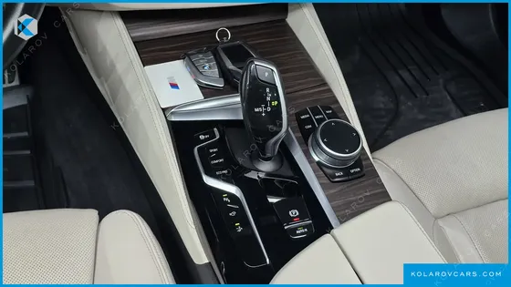 BMW GRAN TURISMO (GT) 630I XDRIVE M SPORT