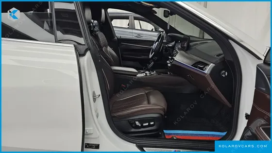 BMW GRAN TURISMO (GT) 630I XDRIVE M SPORT