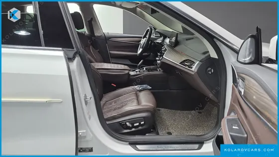 BMW GRAN TURISMO (GT) 630I XDRIVE LUXURY