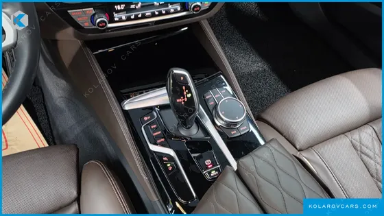 BMW GRAN TURISMO (GT) 640I XDRIVE M SPORT