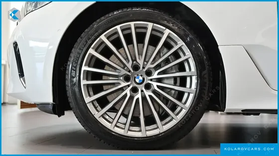 BMW GRAN TURISMO (GT) 640I XDRIVE LUXURY