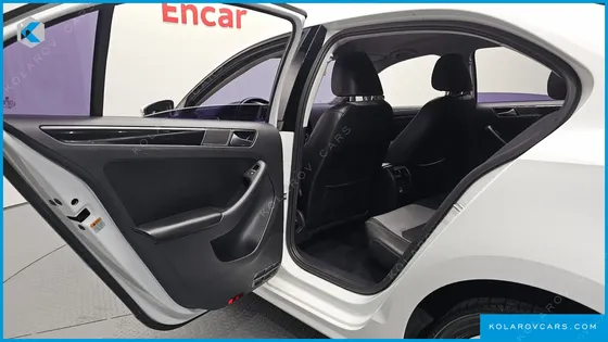 VOLKSWAGEN JETTA 2.0 TDI BLUEMOTION