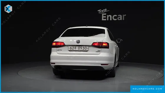 VOLKSWAGEN JETTA 2.0 TDI BLUEMOTION