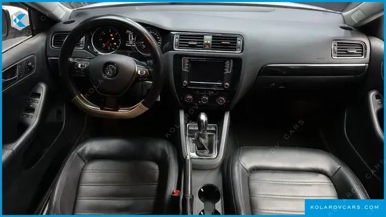 VOLKSWAGEN JETTA 2.0 TDI BLUEMOTION