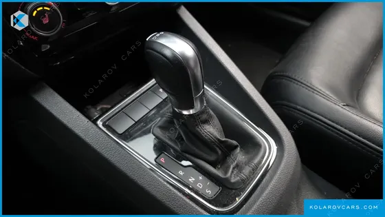 VOLKSWAGEN JETTA 2.0 TDI BLUEMOTION