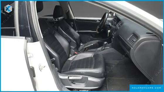 VOLKSWAGEN JETTA 2.0 TDI BLUEMOTION