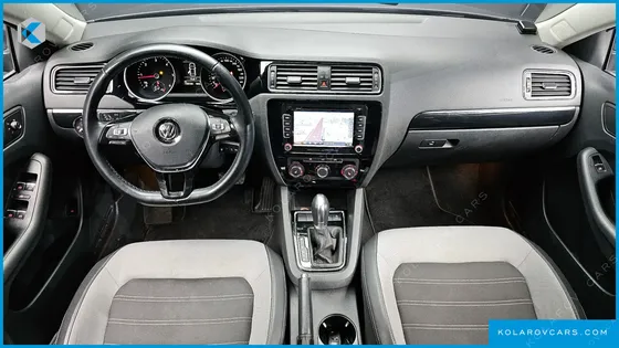 VOLKSWAGEN JETTA 2.0 TDI BLUEMOTION