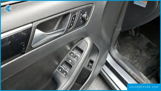 VOLKSWAGEN JETTA 2.0 TDI BLUEMOTION