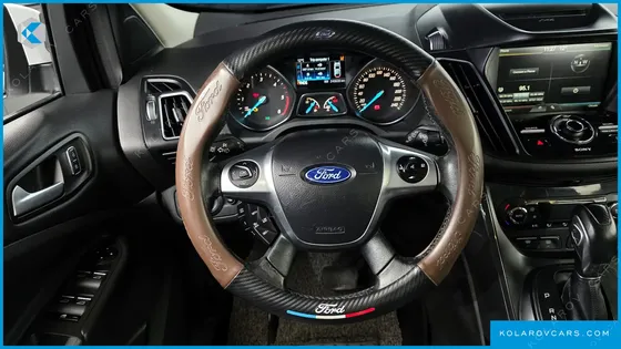 FORD KUGA 2.0 DIESEL TITANIUM