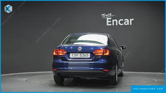 VOLKSWAGEN JETTA 1.6 TDI BLUE MOTION