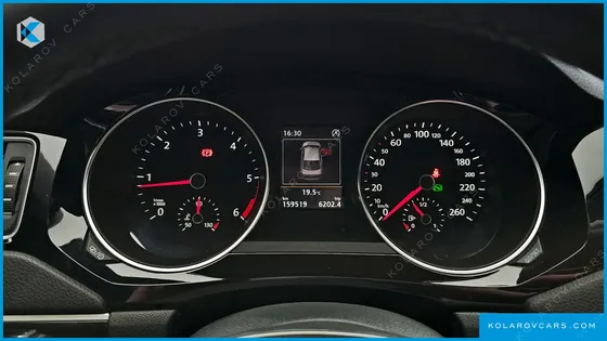VOLKSWAGEN JETTA 2.0 TDI BLUEMOTION PREMIUM