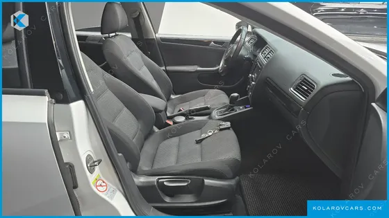 VOLKSWAGEN JETTA 2.0 TDI