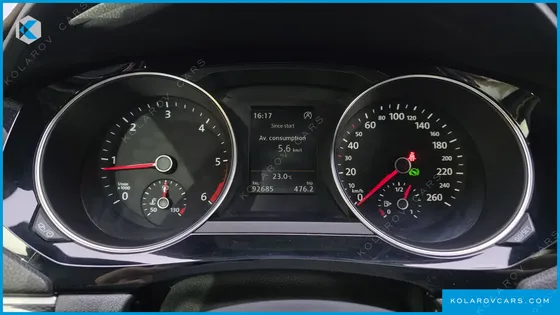 VOLKSWAGEN JETTA 2.0 TDI BLUEMOTION PREMIUM