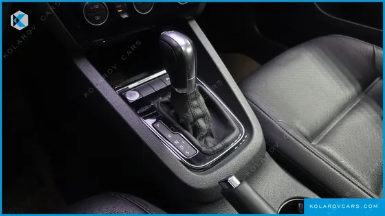 VOLKSWAGEN JETTA 2.0 TDI BLUEMOTION PREMIUM