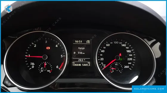 VOLKSWAGEN JETTA 2.0 TDI BLUEMOTION