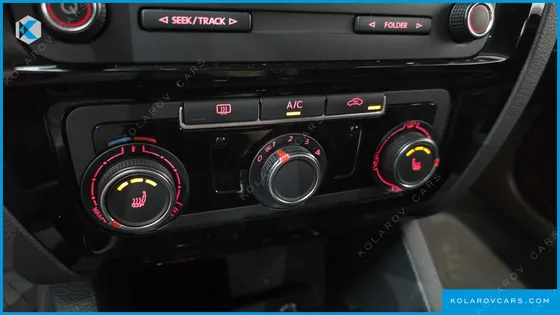 VOLKSWAGEN JETTA 2.0 TDI BLUEMOTION