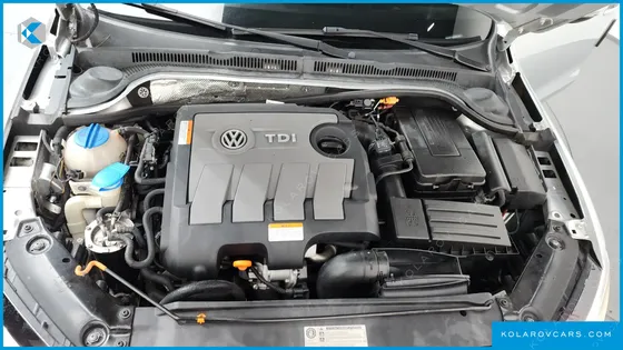 VOLKSWAGEN JETTA 1.6 TDI BLUE MOTION