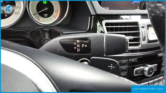 MERCEDES E-CLASS E300 AVANGARD
