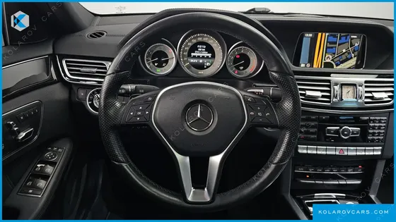 MERCEDES E-CLASS E400 4MATIC