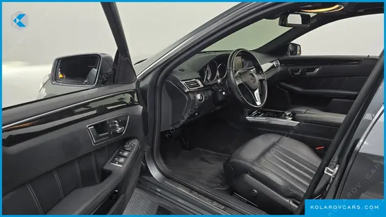 MERCEDES E-CLASS E250 BLUETEC 4MATIC AV