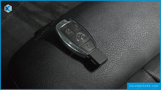 MERCEDES E-CLASS E250 BLUETEC 4MATIC AV