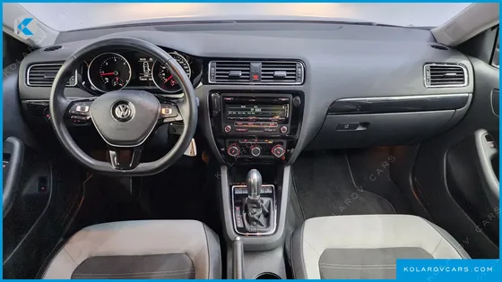 VOLKSWAGEN JETTA 2.0 TDI BLUEMOTION