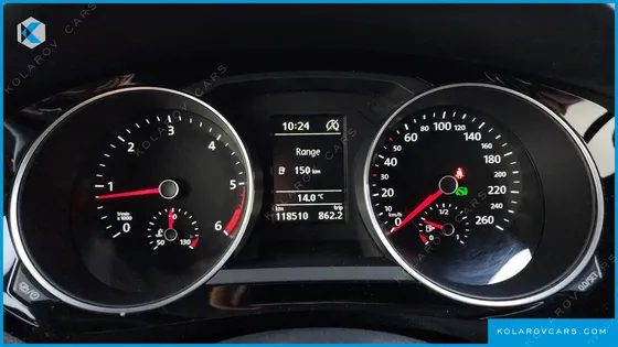 VOLKSWAGEN JETTA 2.0 TDI BLUEMOTION