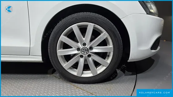 VOLKSWAGEN JETTA 2.0 TDI