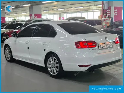 VOLKSWAGEN JETTA 2.0 TDI