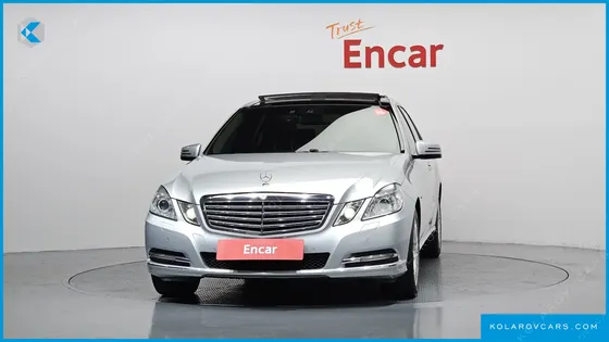 MERCEDES E-CLASS E300 ELEGANCE
