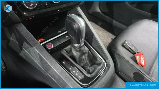 VOLKSWAGEN JETTA 2.0 TDI BLUEMOTION PREMIUM