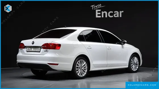 VOLKSWAGEN JETTA 1.6 TDI BLUE MOTION