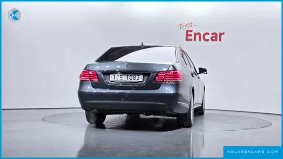 MERCEDES E-CLASS E300 ELEGANCE