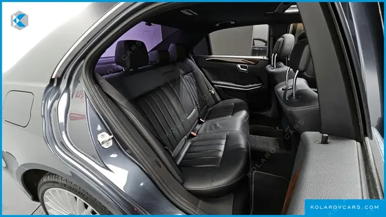 MERCEDES E-CLASS E300 ELEGANCE