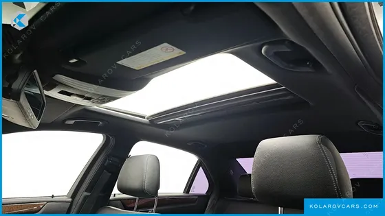 MERCEDES E-CLASS E300 ELEGANCE