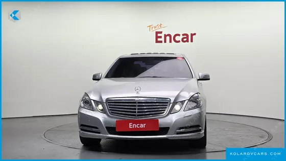 MERCEDES E-CLASS E300 ELEGANCE