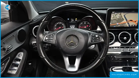 MERCEDES C-CLASS C220 D AVANTGARDE